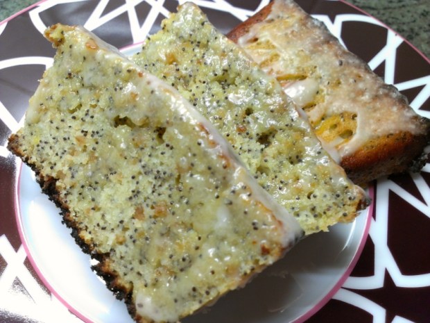 Bizcocho de limón y semillas amapola